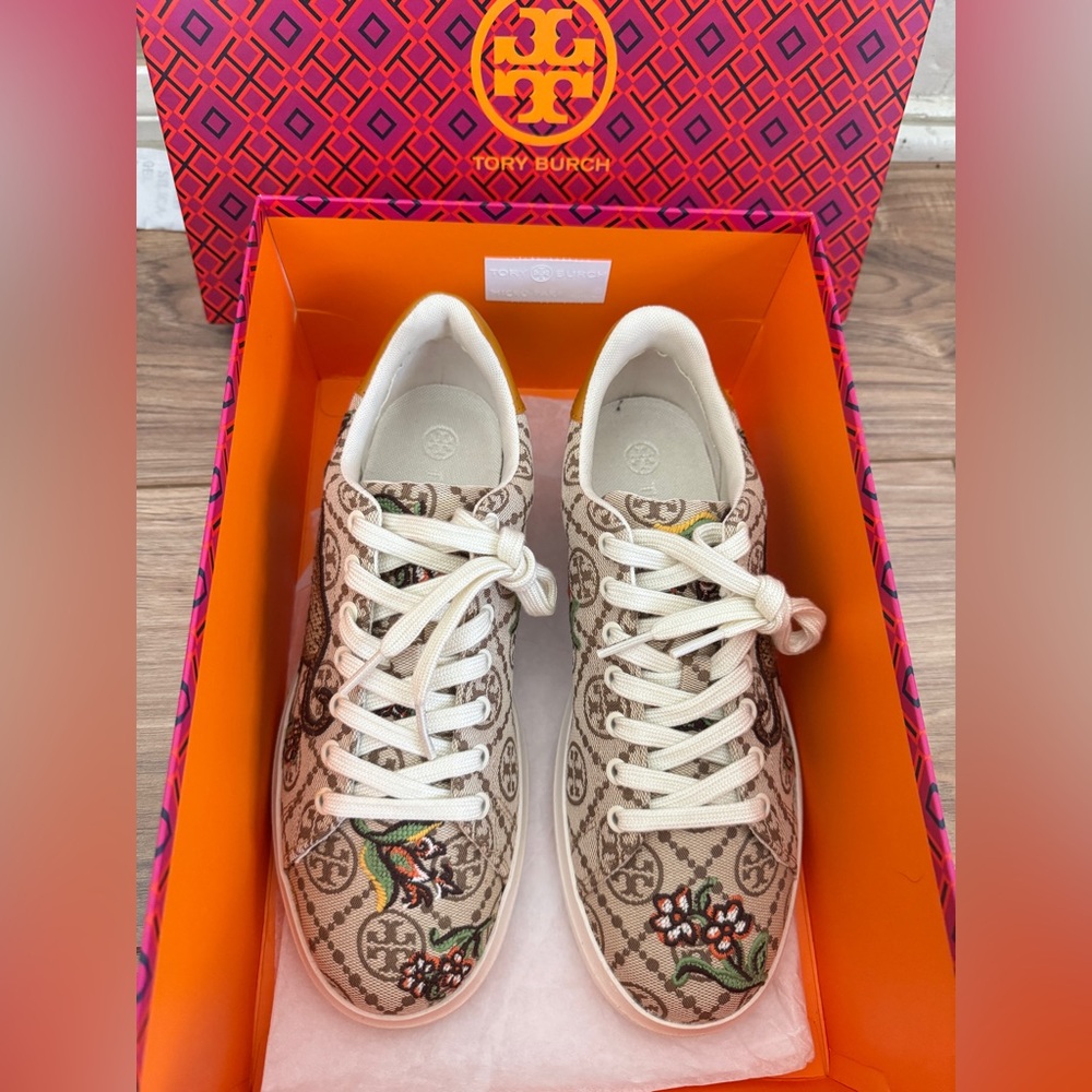 Tory Burch Monogram Howell Leopard Embroidered Court Sneakers Size 7.5